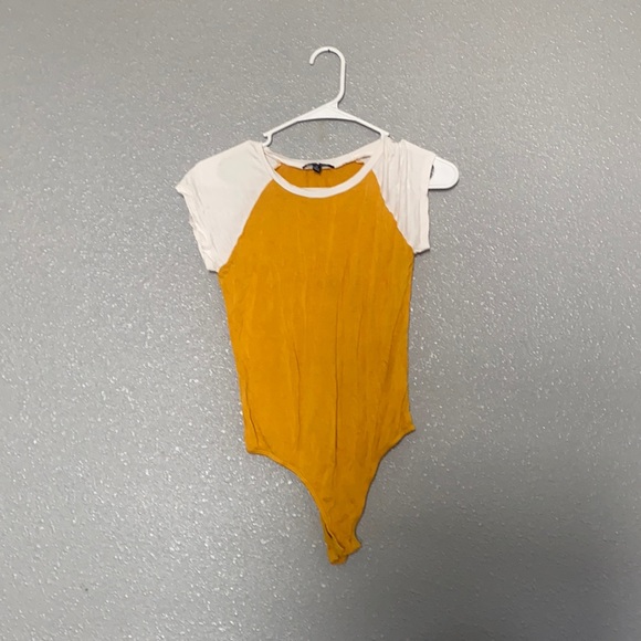 Yellow and white body suit - Picture 1 of 2